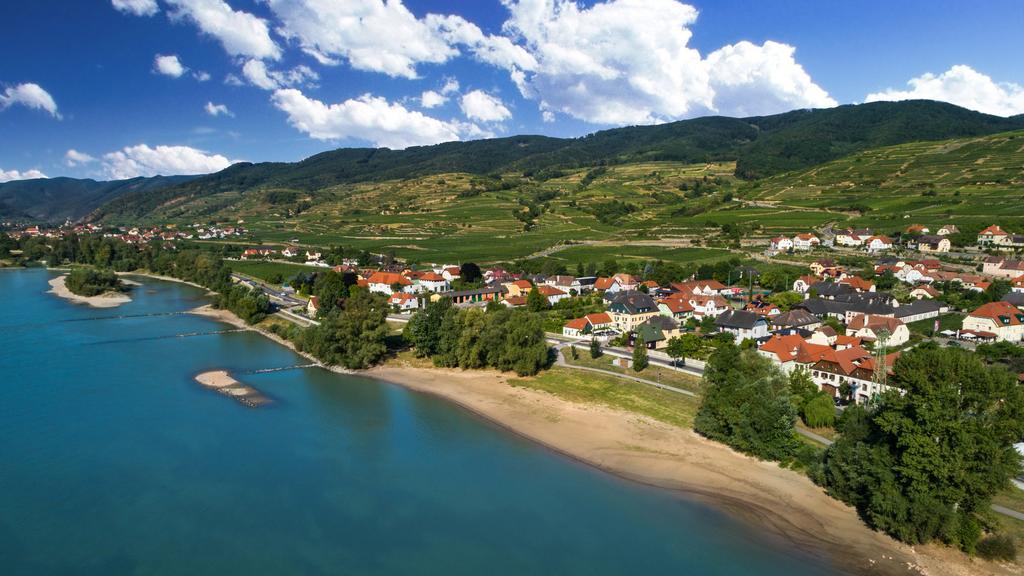 Donauhof - Hotel Garni Вайсенкирхен-ин-дер-Вахау Экстерьер фото