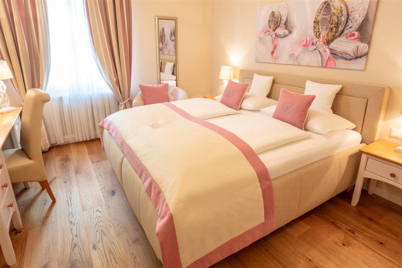 Donauhof - Hotel Garni Вайсенкирхен-ин-дер-Вахау Экстерьер фото